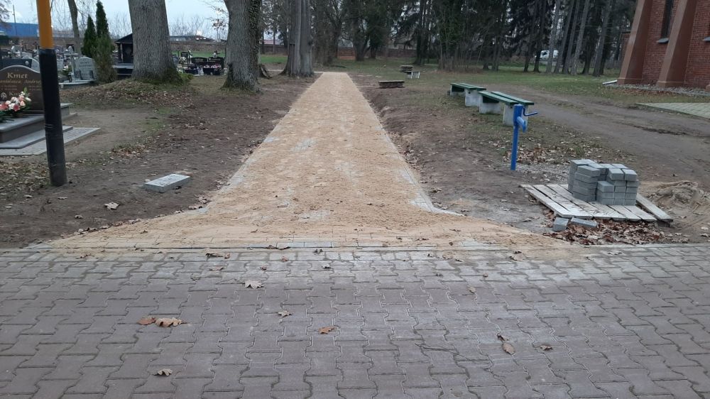 Inwestycje na cmentarzach na terenie Gminy Chociwel