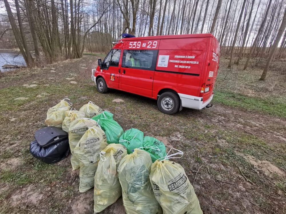Podziękowanie za udział w sprzątaniu jeziora