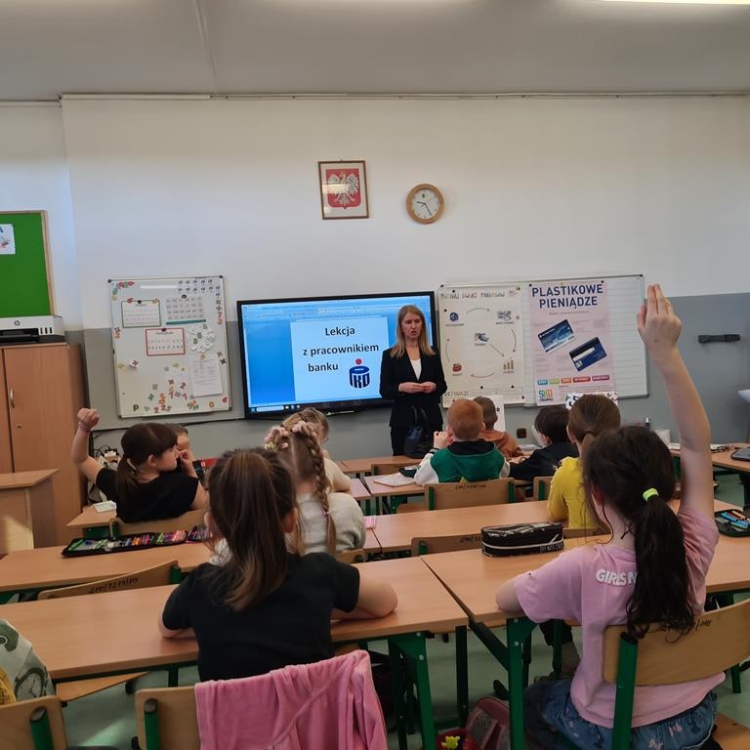 Lekcje z pracownikiem banku PKO BP